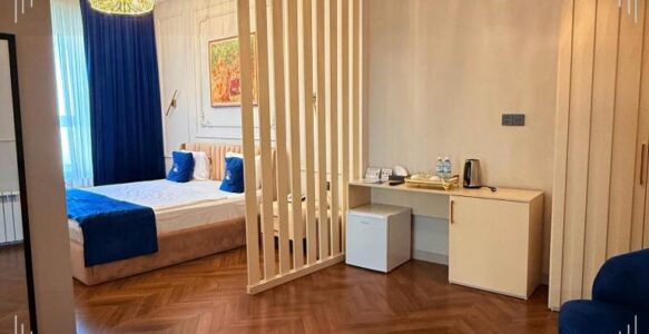 Perla De Mar hotel & restaurant